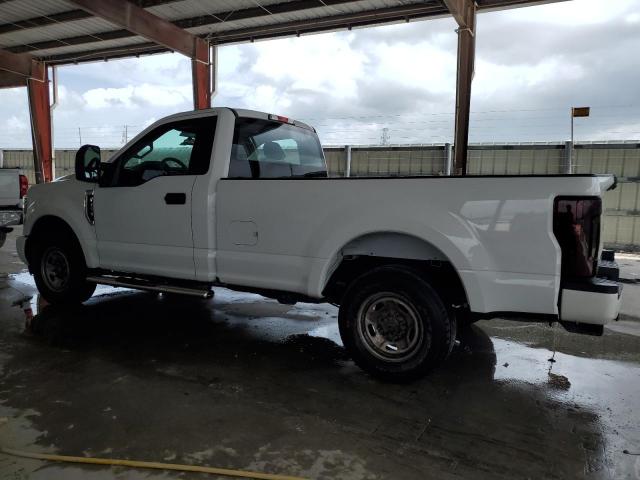 Photo 2 from auction – 2017 FORD F250 SUPER with VIN 1FTBF2A65HEE92206