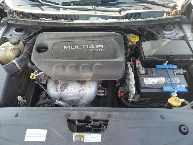 Photo 11 from auction – 2015 CHRYSLER 200 LIMITE with VIN 1C3CCCAB7FN563746