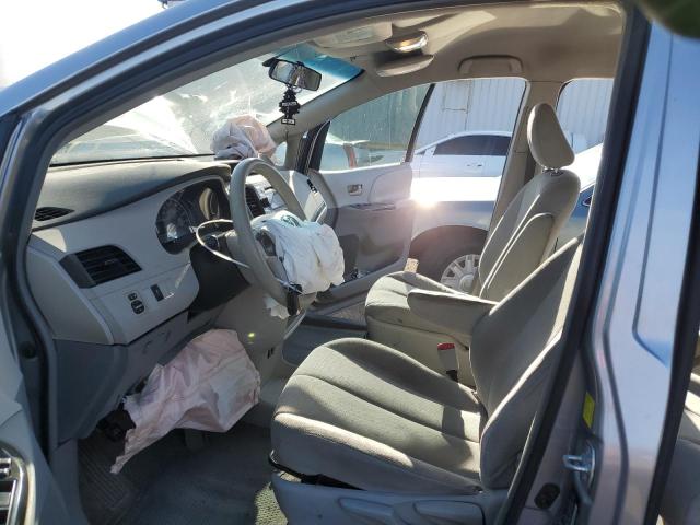 Photo 7 from auction – 2011 TOYOTA SIENNA with VIN 5TDZK3DCXBS135879