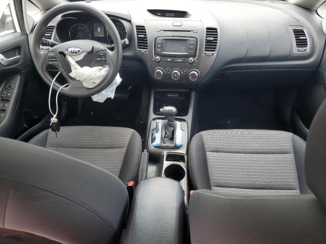 Photo 8 from auction – 2017 KIA FORTE LX with VIN 3KPFL4A75HE022633