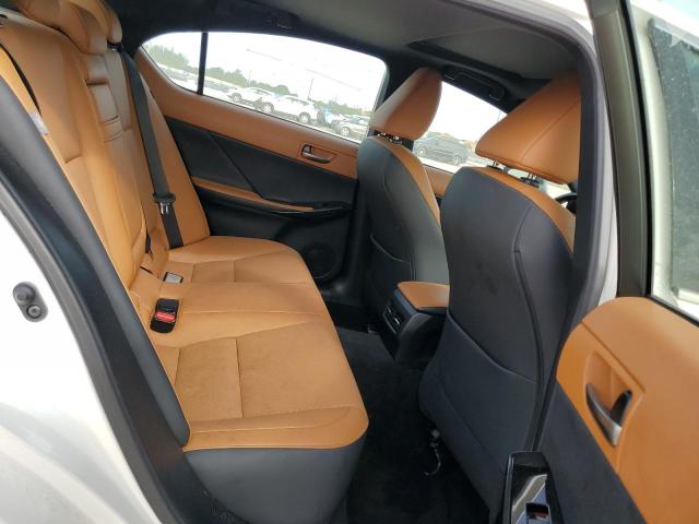 Photo 10 from auction – 2021 LEXUS IS 300 with VIN JTHCA1D26M5116158