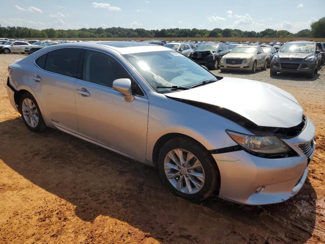 Photo 4 from auction – 2013 LEXUS ES 300H with VIN JTHBW1GG6D2016227
