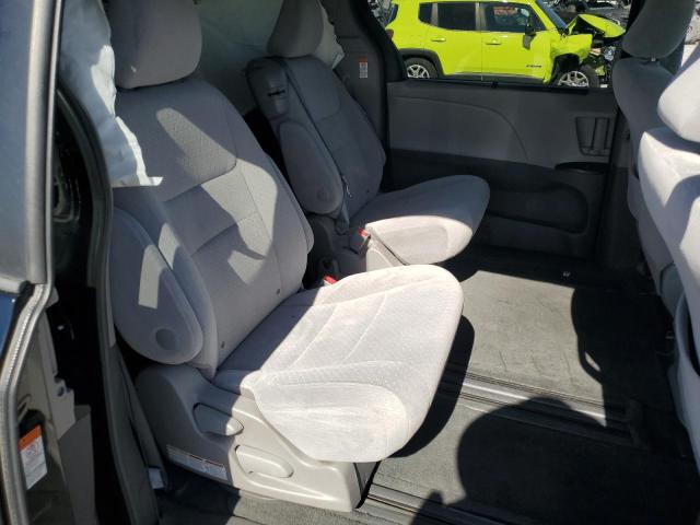 Photo 11 from auction – 2015 TOYOTA SIENNA LE with VIN 5TDKK3DC0FS676897