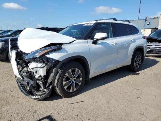 Photo 1 from auction – 2022 TOYOTA HIGHLANDER with VIN 5TDHZRBH2NS246276