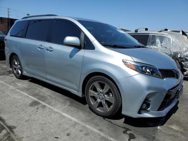 Photo 4 from auction – 2019 TOYOTA SIENNA SE with VIN 5TDXZ3DC8KS997307