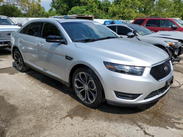Photo 4 from auction – 2015 FORD TAURUS SHO with VIN 1FAHP2KT9FG138806
