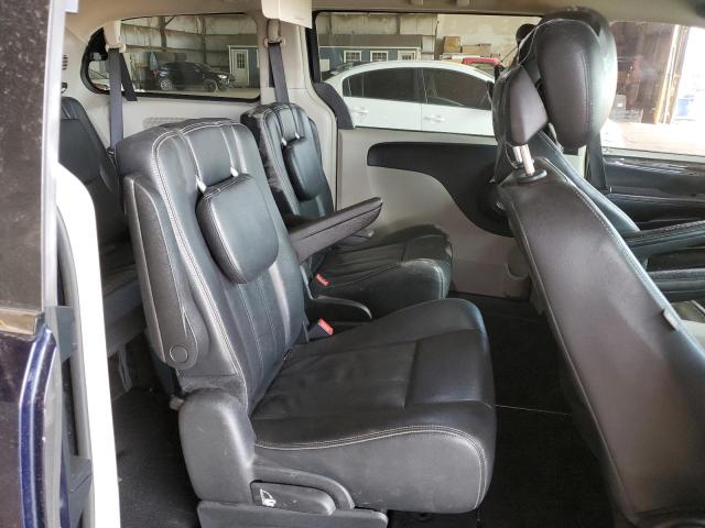 Photo 11 from auction – 2016 CHRYSLER TOWN & COU with VIN 2C4RC1BG5GR165167