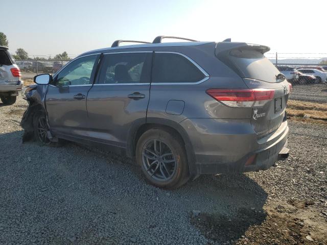 Photo 2 from auction – 2018 TOYOTA HIGHLANDER with VIN 5TDJZRFH6JS529964