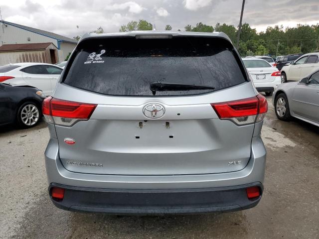 Photo 6 from auction – 2019 TOYOTA HIGHLANDER with VIN 5TDKZRFH4KS562662