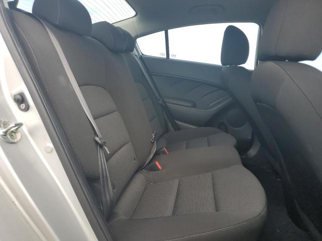 Photo 10 from auction – 2017 KIA FORTE LX with VIN 3KPFK4A74HE025364