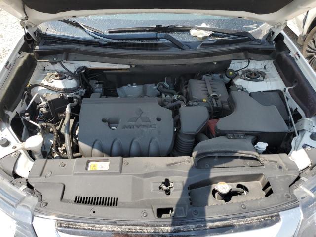Photo 11 from auction – 2018 MITSUBISHI OUTLANDER with VIN JA4AZ3A32JZ001906
