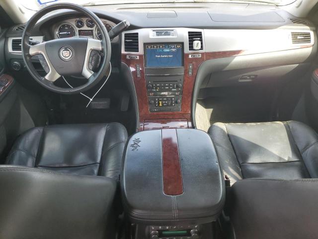 Photo 8 from auction – 2011 CADILLAC ESCALADE L with VIN 1GYS4BEF3BR338149