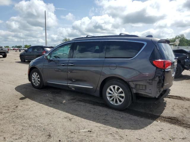 Photo 2 from auction – 2017 CHRYSLER PACIFICA T with VIN 2C4RC1BG1HR691748