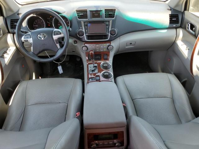 Photo 8 from auction – 2013 TOYOTA HIGHLANDER with VIN 5TDDK3EH8DS257499