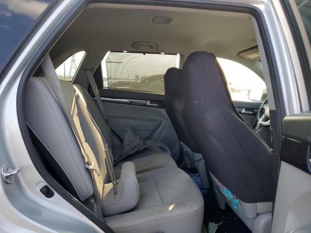 Photo 10 from auction – 2014 KIA SORENTO LX with VIN 5XYKTCA64EG476368