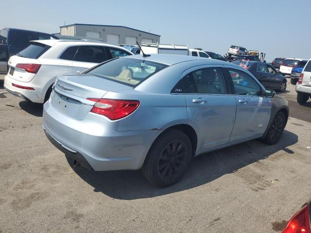 Photo 3 from auction – 2013 CHRYSLER 200 TOURIN with VIN 1C3CCBBB6DN539413