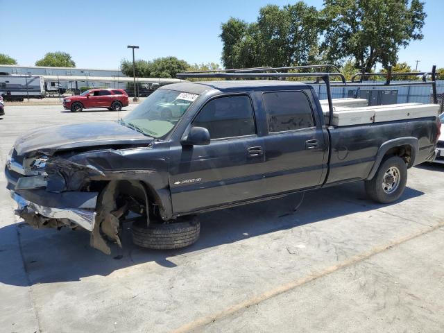 CHEVROLET SILVERADO 2004 with VIN 1GCHK23U24F227264 - Photo from auction