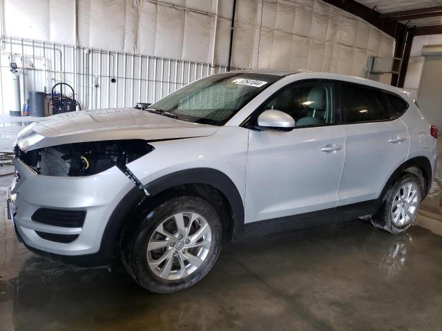 HYUNDAI TUCSON SE 2019 with VIN KM8J2CA49KU998433 - Photo from auction