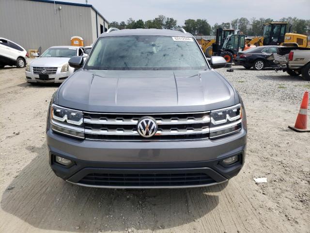 Photo 5 from auction – 2018 VOLKSWAGEN ATLAS SE with VIN 1V2LR2CA7JC582633