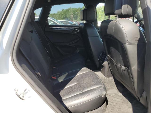 Photo 11 from auction – 2017 PORSCHE MACAN S with VIN WP1AB2A53HLB17312