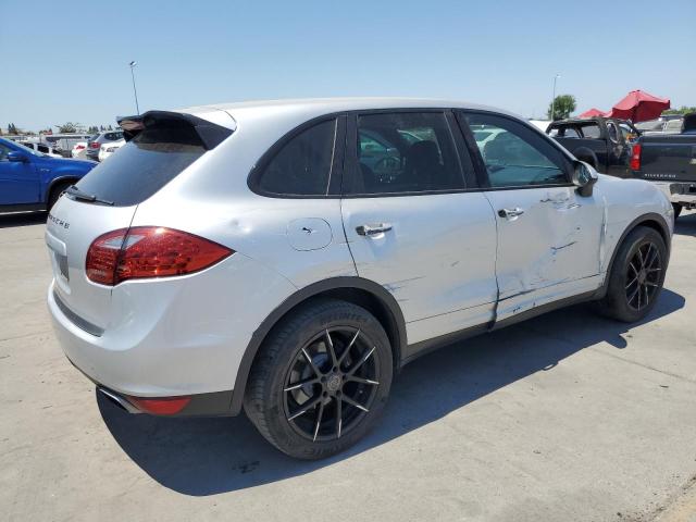 Photo 3 from auction – 2012 PORSCHE CAYENNE with VIN WP1AA2A26CLA00308