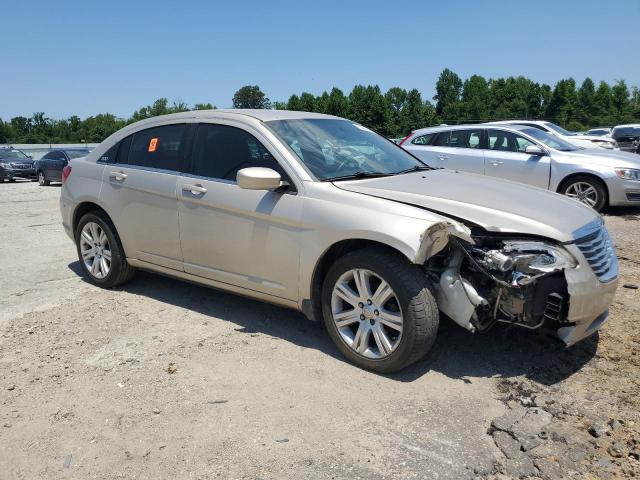Photo 4 from auction – 2013 CHRYSLER 200 LX with VIN 1C3CCBAB6DN764805