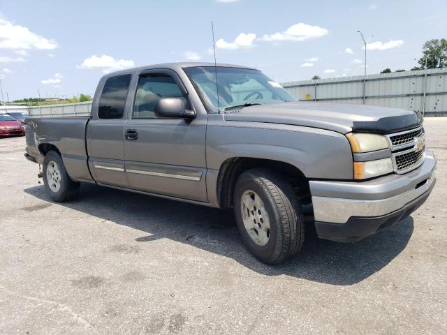 Photo 4 from auction – 2006 CHEVROLET SILVERADO with VIN 1GCEC19VX6Z136464