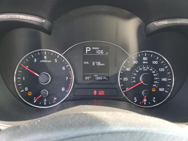 Photo 9 from auction – 2017 KIA FORTE LX with VIN 3KPFK4A72HE045077
