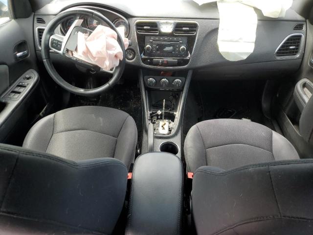 Photo 8 from auction – 2012 CHRYSLER 200 TOURIN with VIN 1C3CCBBB9CN226709