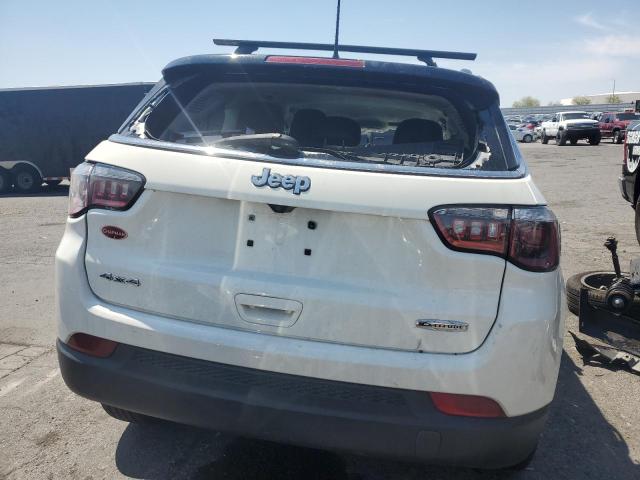 Photo 6 from auction – 2018 JEEP COMPASS LA with VIN 3C4NJDBB3JT433793