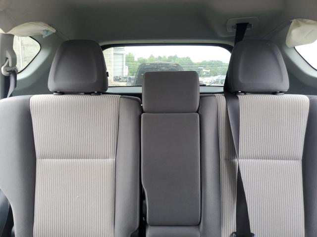 Photo 10 from auction – 2015 TOYOTA RAV4 LE with VIN JTMBFREV8FD167918
