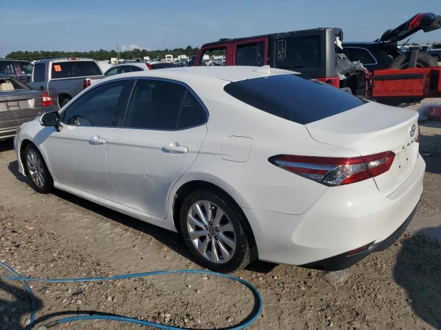 Photo 2 from auction – 2020 TOYOTA CAMRY LE with VIN 4T1C11AK2LU370133
