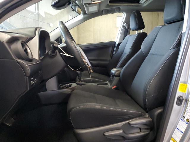 Photo 7 from auction – 2017 TOYOTA RAV4 XLE with VIN 2T3RFREVXHW638648