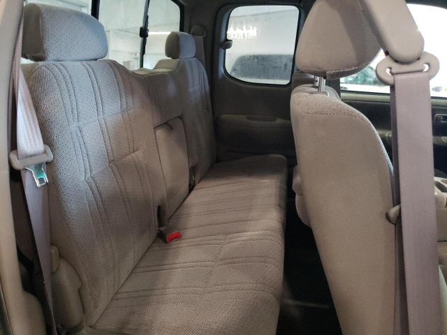 Photo 10 from auction – 2002 TOYOTA TUNDRA ACC with VIN 5TBBT44192S236780