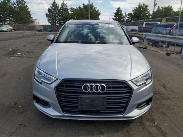 Photo 5 from auction – 2019 AUDI A3 PREMIUM with VIN WAUAUGFF0KA089706