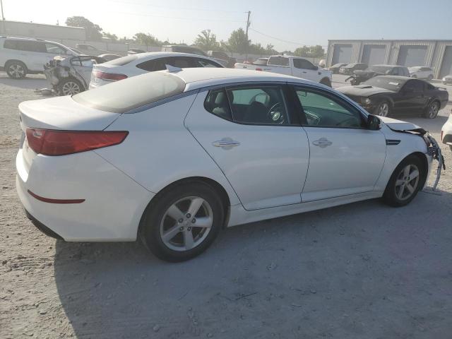 Photo 3 from auction – 2015 KIA OPTIMA LX with VIN KNAGM4A72F5545857