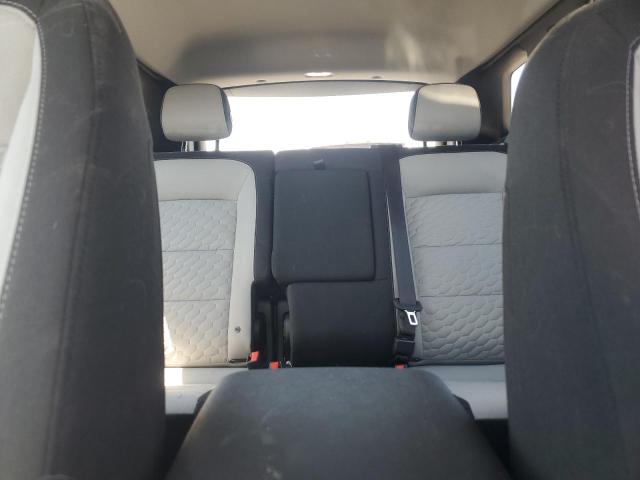Photo 10 from auction – 2018 CHEVROLET EQUINOX LS with VIN 2GNAXHEV1J6151397