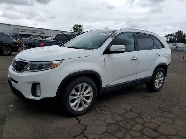 KIA SORENTO EX 2015 with VIN 5XYKUDA77FG563226 - Photo from auction