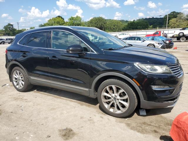 Photo 4 from auction – 2017 LINCOLN MKC SELECT with VIN 5LMCJ2D99HUL12698