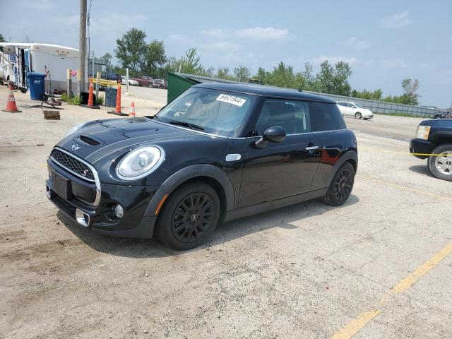 MINI COOPER S 2015 with VIN WMWXP7C58F2A61135 - Photo from auction