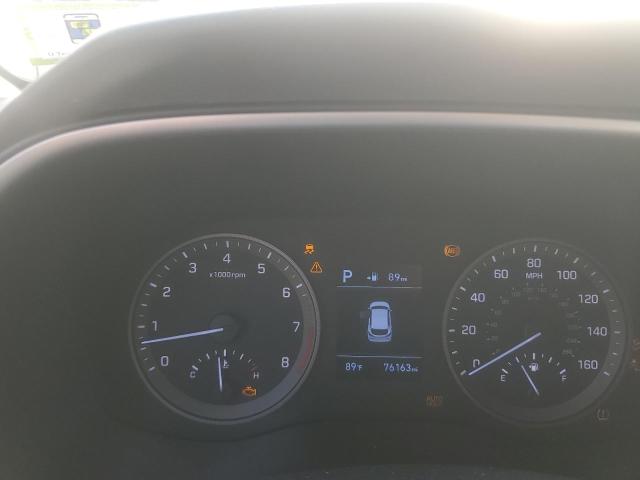 Photo 9 from auction – 2019 HYUNDAI TUCSON SE with VIN KM8J2CA40KU919635