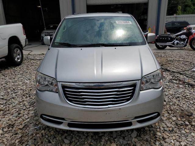 Photo 5 from auction – 2012 CHRYSLER TOWN & COU with VIN 2C4RC1BG4CR382753
