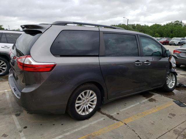 Photo 3 from auction – 2017 TOYOTA SIENNA XLE with VIN 5TDYZ3DC6HS854594