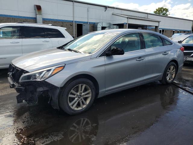 HYUNDAI SONATA SE 2015 with VIN 5NPE24AF0FH124727 - Photo from auction