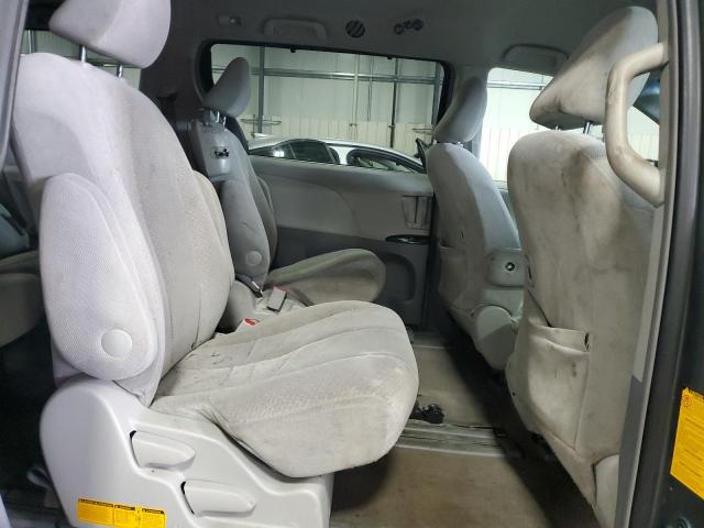Photo 11 from auction – 2011 TOYOTA SIENNA LE with VIN 5TDKK3DC2BS030352