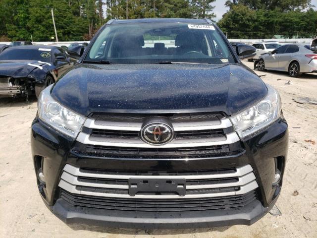 Photo 5 from auction – 2018 TOYOTA HIGHLANDER with VIN 5TDJZRFHXJS560134