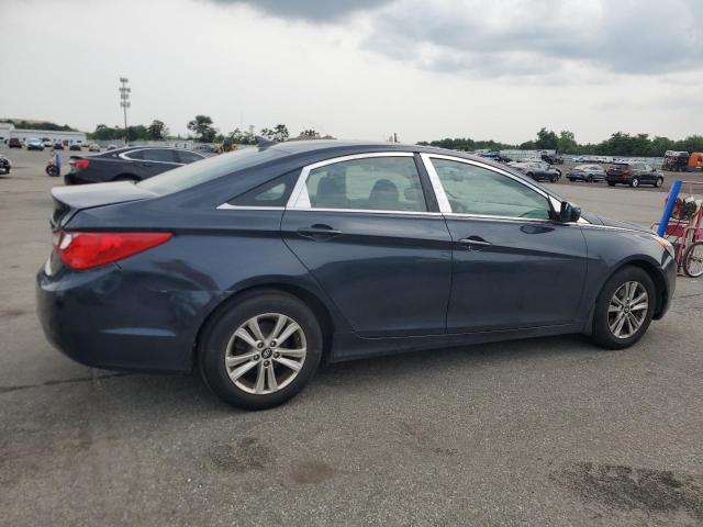 Photo 3 from auction – 2011 HYUNDAI SONATA with VIN 5NPEB4AC9BH298098