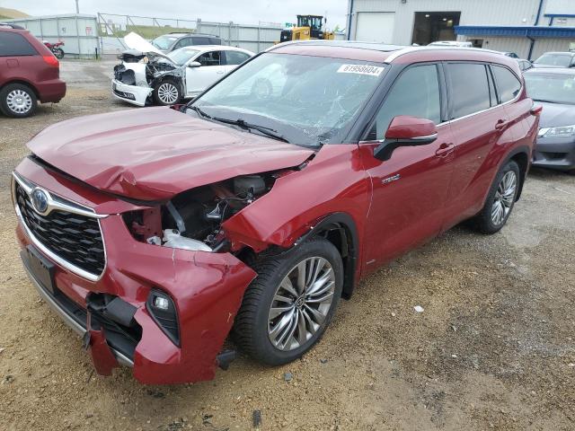 TOYOTA HIGHLANDER 2021 with VIN 5TDEBRCHXMS020748 - Photo from auction