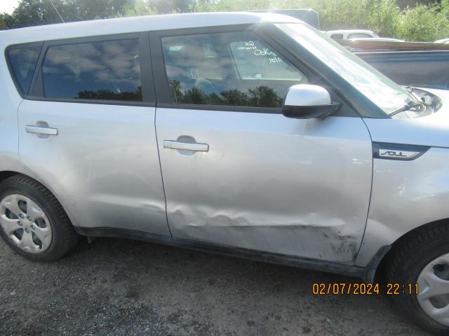 Photo 8 from auction – 2016 KIA SOUL with VIN KNDJN2A28G7842846