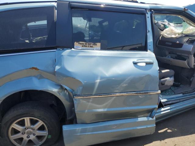 Photo 11 from auction – 2010 CHRYSLER TOWN & COU with VIN 2A4RR5DXXAR201097